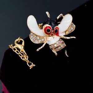 Bumblebee Necklace/Brooch